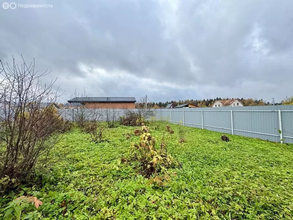 Участок в Московская область, Дмитровский муниципальный округ, деревня ... - Фото 0