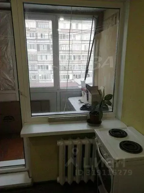 1-к кв. Тюменская область, Тюмень ул. Республики, 239 (14.0 м) - Фото 0
