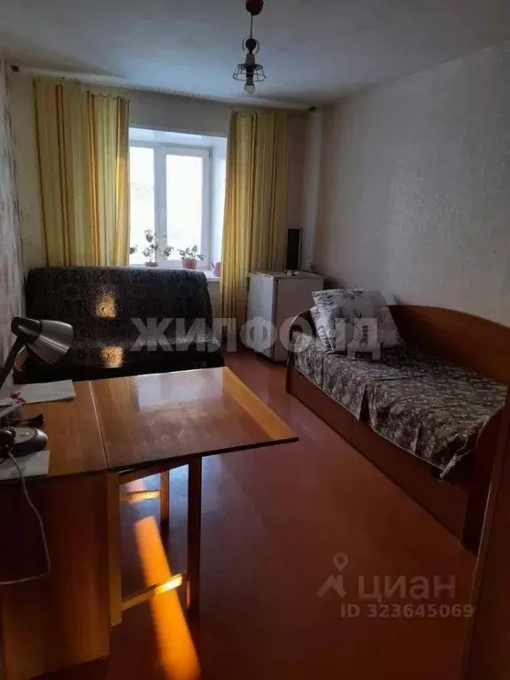 3-к кв. Хакасия, Абакан ул. Тельмана, 83 (62.0 м) - Фото 2