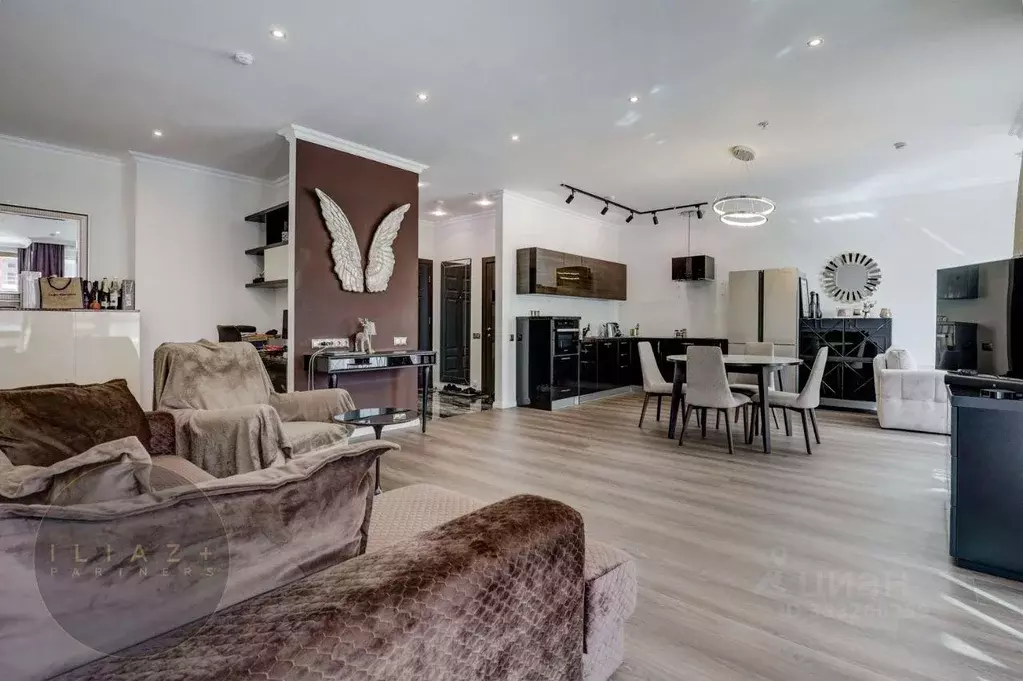 Квартира, 2 комнаты, 98 м - Фото 1