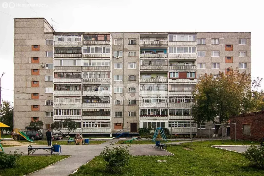 1-комнатная квартира: Тюмень, улица Щорса, 7А (33 м) - Фото 0