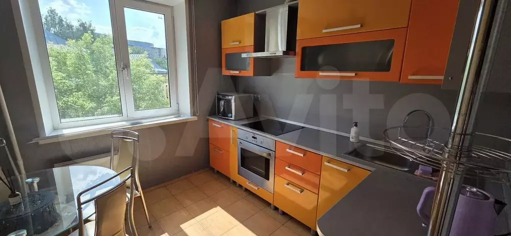 1-к. квартира, 35 м, 4/9 эт. - Фото 0