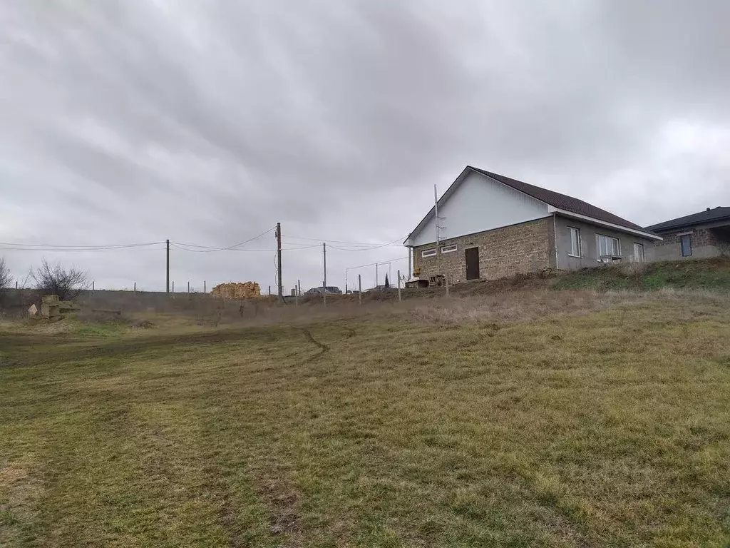 Участок в Крым, Симферопольский район, с. Пожарское ул. Лавандовая ... - Фото 1