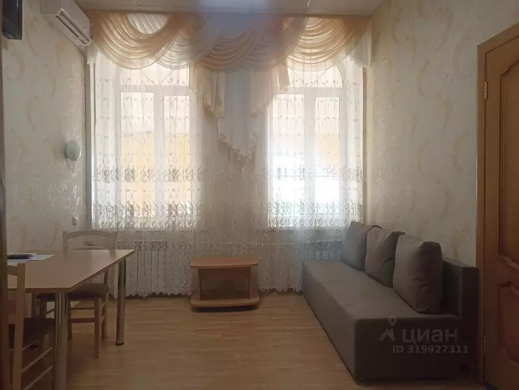 Комната Орловская область, Орел пл. Привокзальная, 1 (20.0 м) - Фото 1