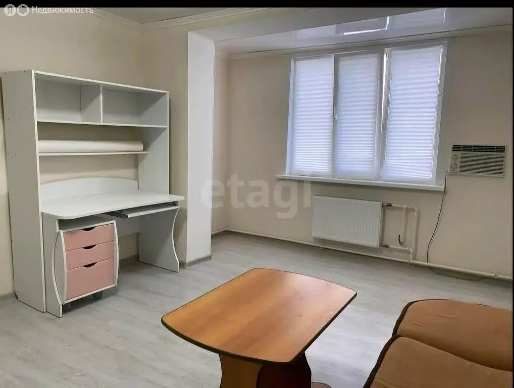 2-комнатная квартира: Тюмень, улица Республики, 237 (37.8 м) - Фото 1