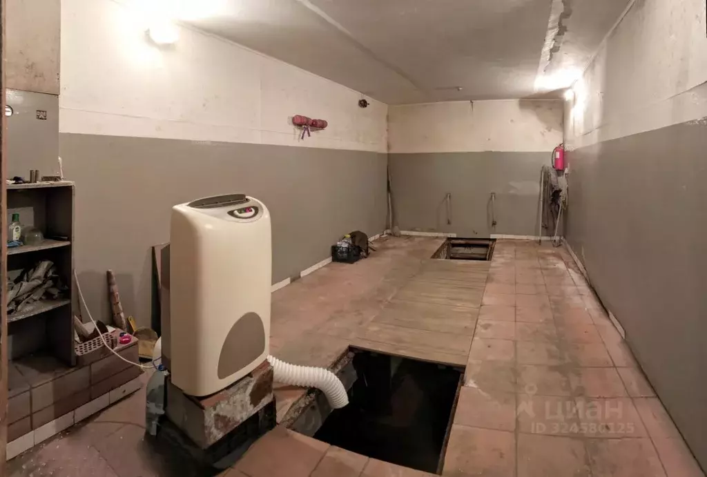 Гараж в Красноярский край, Красноярск Взлетка мкр, ул. Батурина, 7Д ... - Фото 1