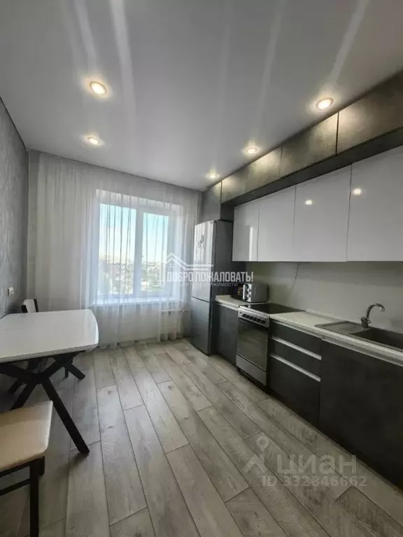 2-к кв. Хакасия, Абакан ул. Комарова, 24Б (67.8 м) - Фото 0