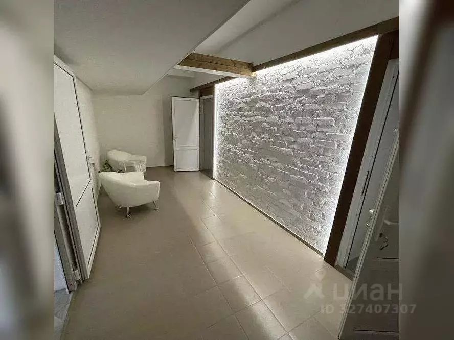 Офис в Краснодарский край, Краснодар Трамвайная ул., 1/1 (195 м) - Фото 1