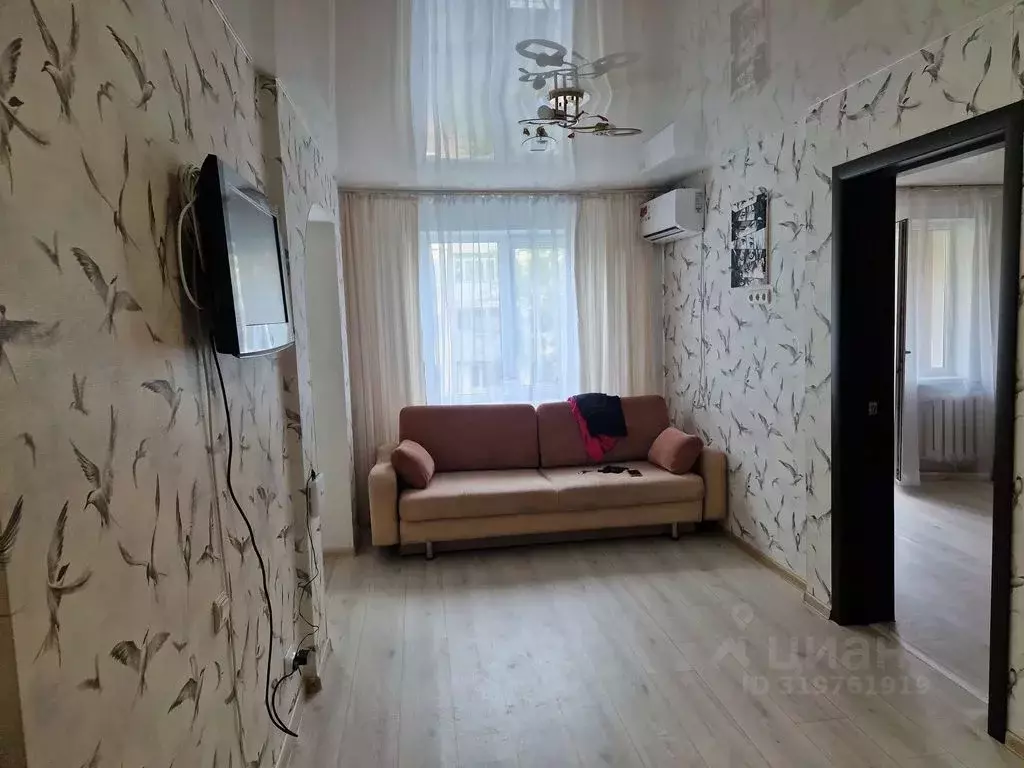 2-к кв. Приморский край, Владивосток ул. Калинина, 51А (47.0 м) - Фото 0