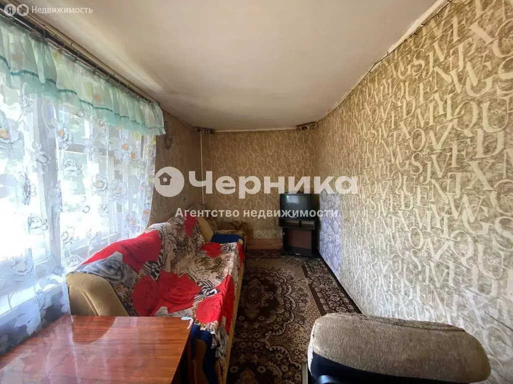 2-комнатная квартира: Гуково, улица Герцена, 88А (38 м) - Фото 0