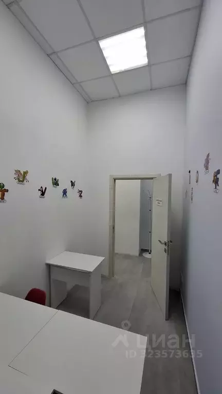 Помещение свободного назначения в Крым, Симферопольский район, с. ... - Фото 2