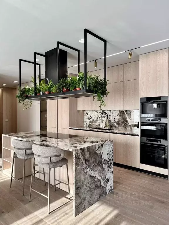 3-к кв. Москва ул. Годовикова, 11к4 (130.0 м) - Фото 1