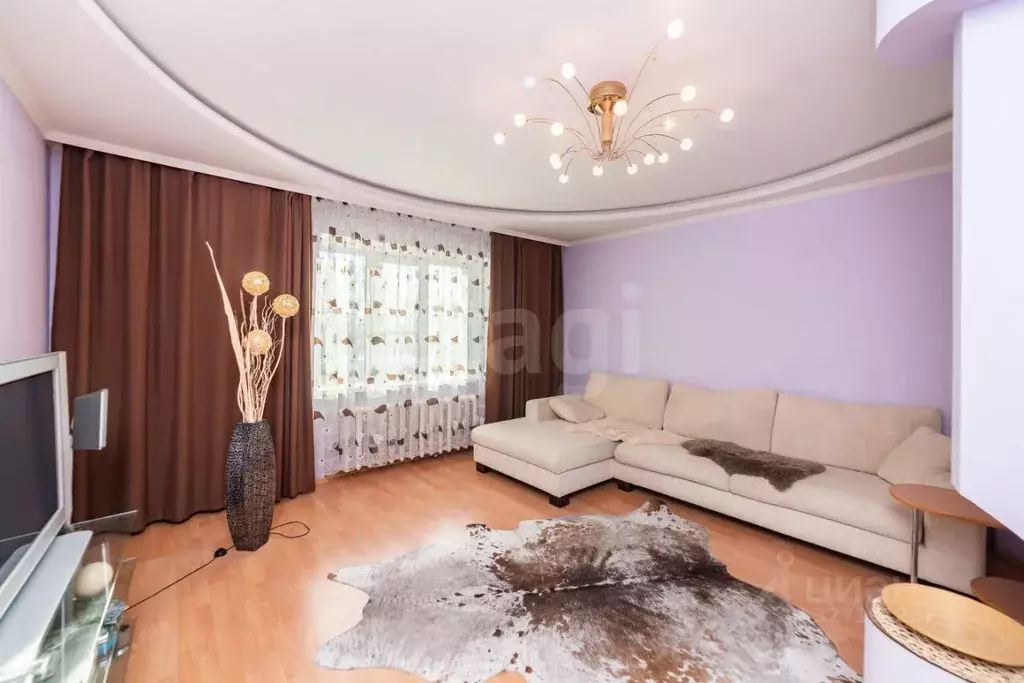 3-к кв. Курганская область, Курган ул. Куйбышева, 5 (98.3 м) - Фото 2