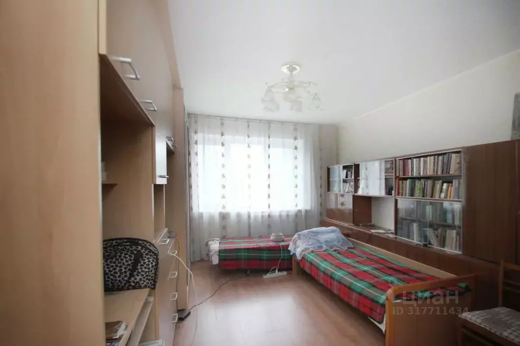 3-к кв. Калужская область, Калуга Турынино мкр, ул. Советская, 34 ... - Фото 1