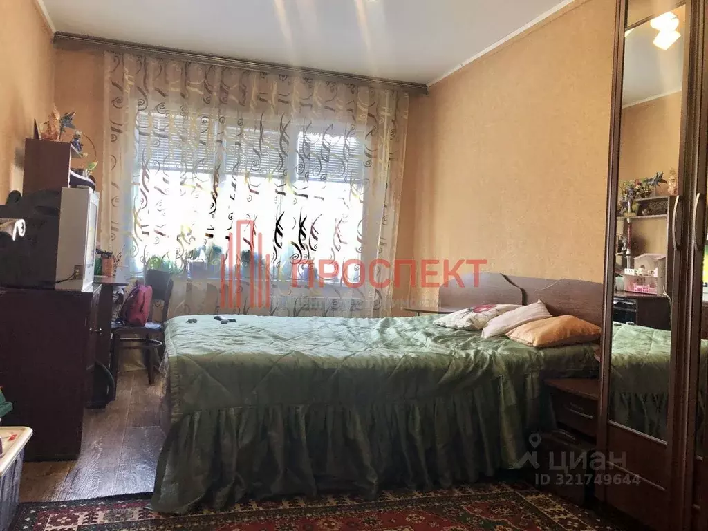 4-к кв. Пензенская область, Пенза просп. Победы, 140 (67.9 м) - Фото 1