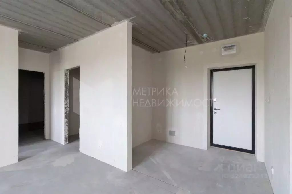 3-к кв. Тюменская область, Тюмень Новгородская ул., 20 (97.5 м) - Фото 1