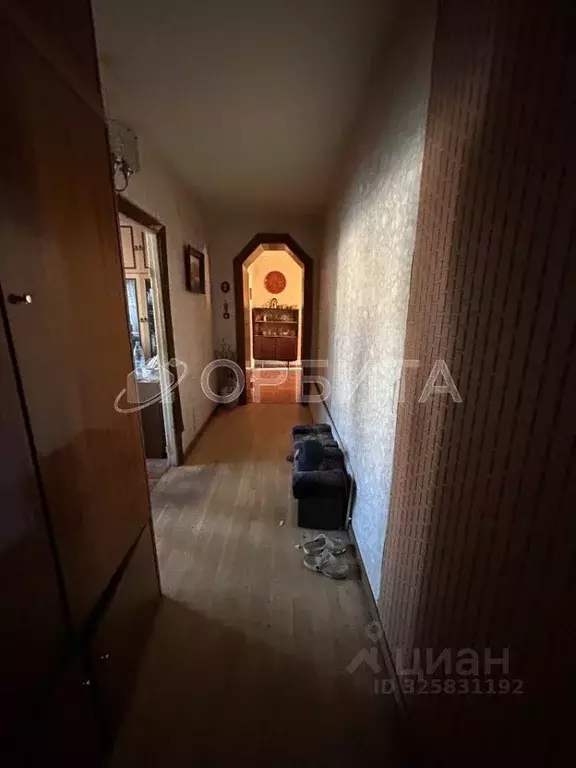 3-к кв. Тюменская область, Тюмень ул. Николая Чаплина, 126 (73.6 м) - Фото 0