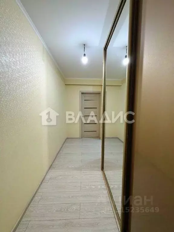 2-к кв. Бурятия, Улан-Удэ ул. Боевая, 5В (62.2 м) - Фото 0