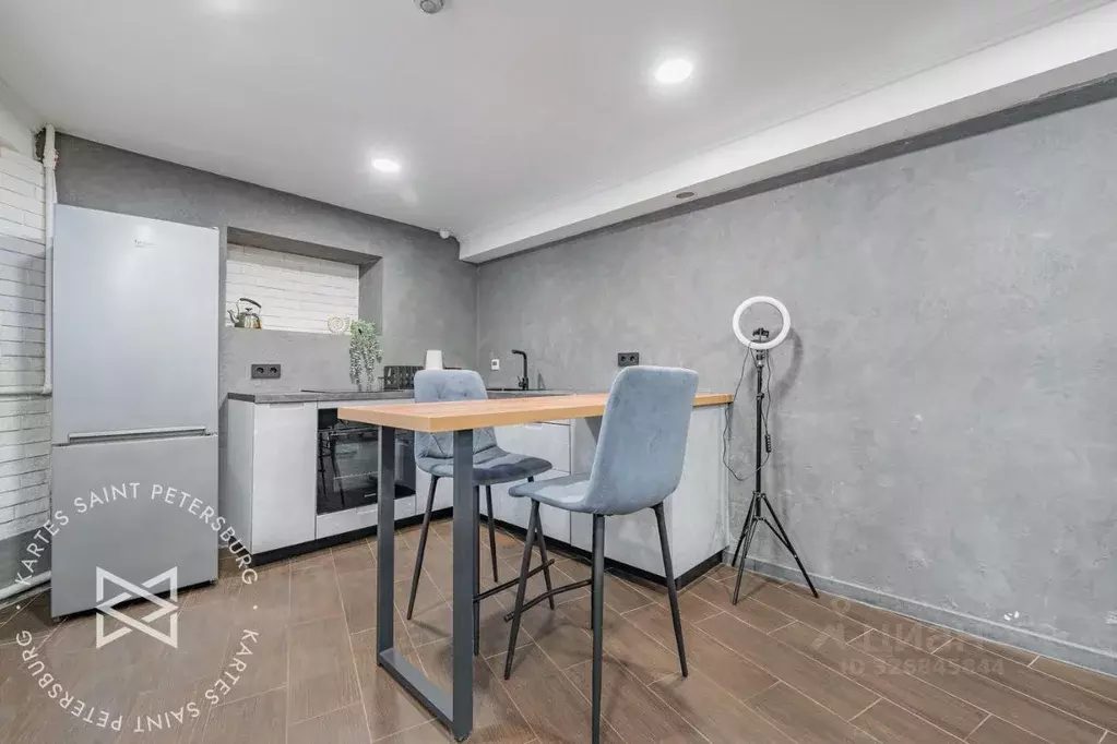 Помещение свободного назначения в Санкт-Петербург наб. Реки Фонтанки, ... - Фото 2