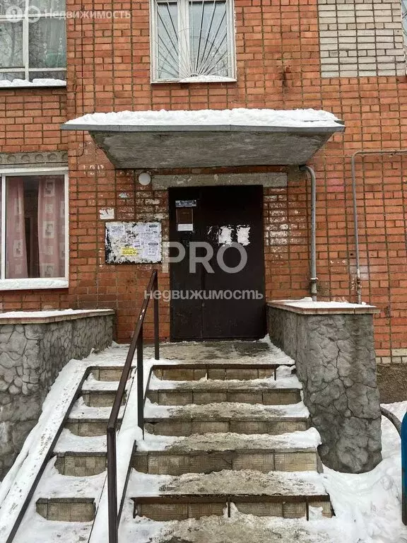 2-комнатная квартира: Ярославль, проспект Фрунзе, 2 (50.4 м) - Фото 1