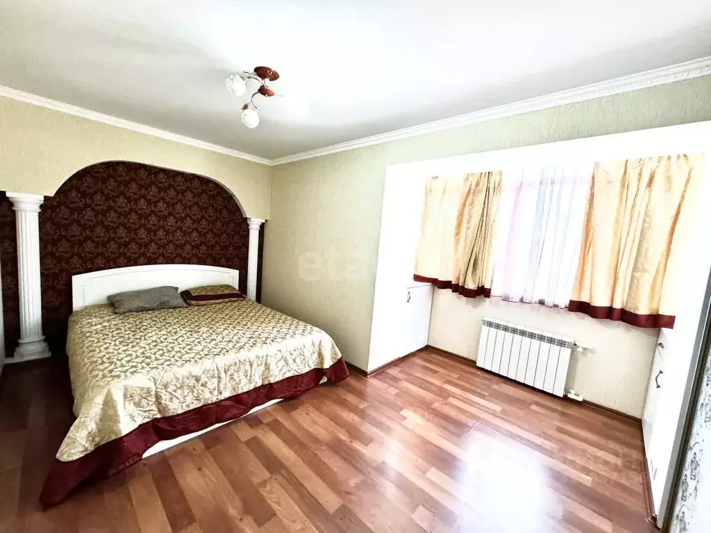 2-к кв. Карачаево-Черкесия, Черкесск просп. Ленина, 81 (50.0 м) - Фото 0
