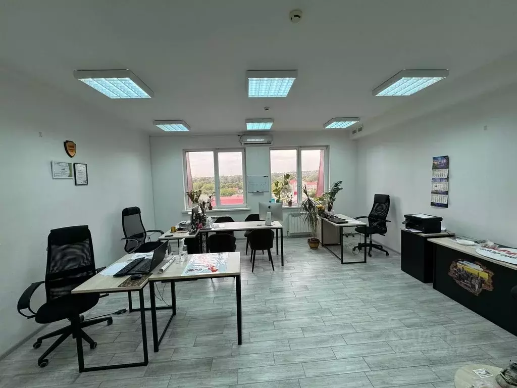 Офис в Белгородская область, Белгород Сумская ул., 8/1 (34 м) - Фото 1