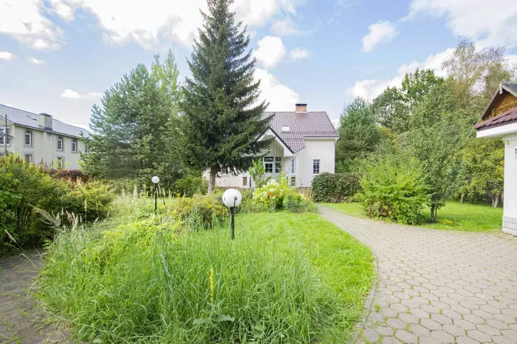 Дом в Москва д. Поповка, ул. Живописная (180 м) - Фото 1