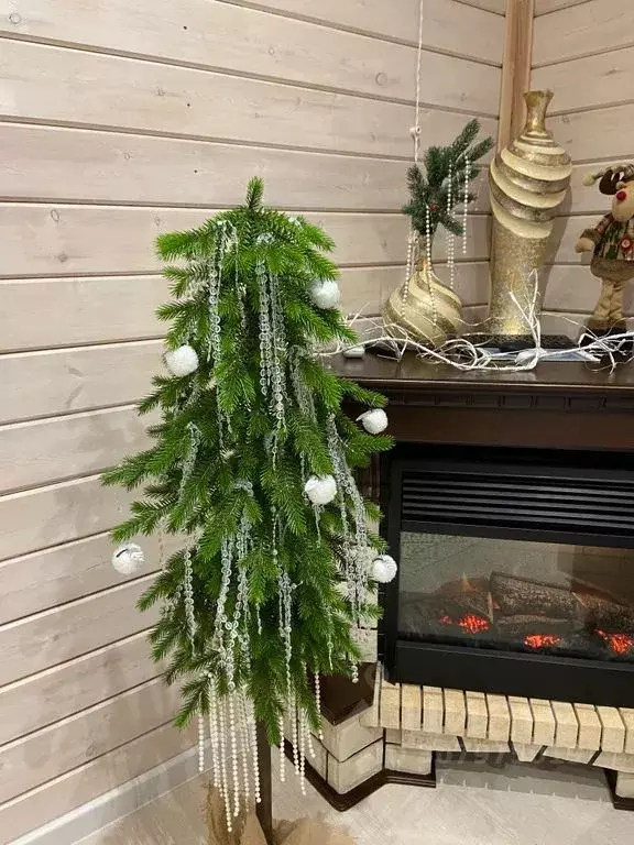 Дом в Иркутская область, Иркутский муниципальный округ, Листвянка рп ... - Фото 1