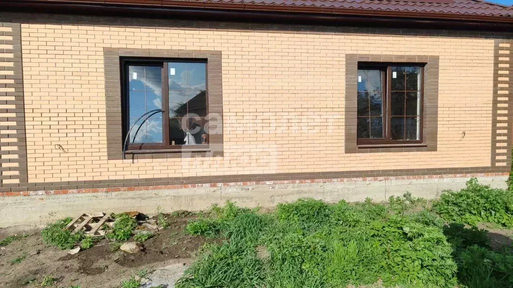 Дом в Краснодарский край, Староминская ст-ца ул. Победы, 11 (85 м) - Фото 1