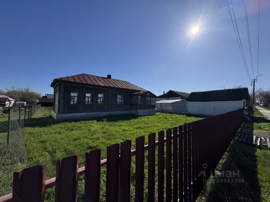 Дом в Воронежская область, с. Терновка ул. Октябрьская, 37 (57 м) - Фото 2