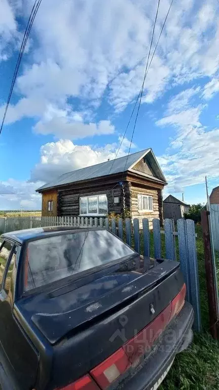 Дом в Башкортостан, Краснокамский район, Музяковский сельсовет, д. ... - Фото 1