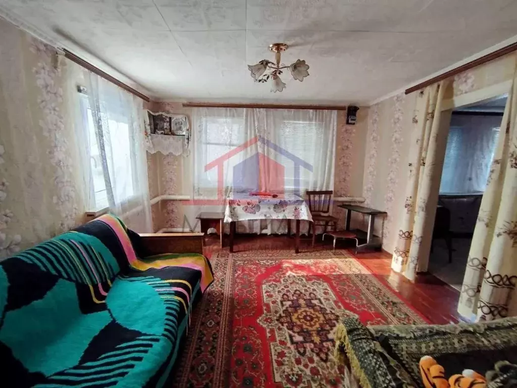 Дом в Белгородская область, Старооскольский городской округ, с. ... - Фото 0
