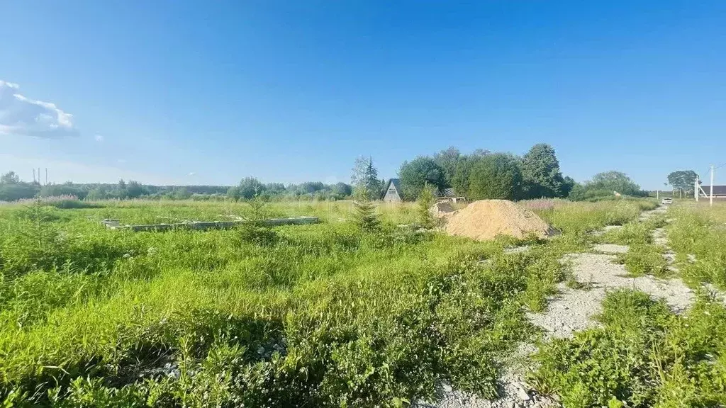 Участок в Вологодская область, с. Первомайское ул. Цветочная (10.0 ... - Фото 1