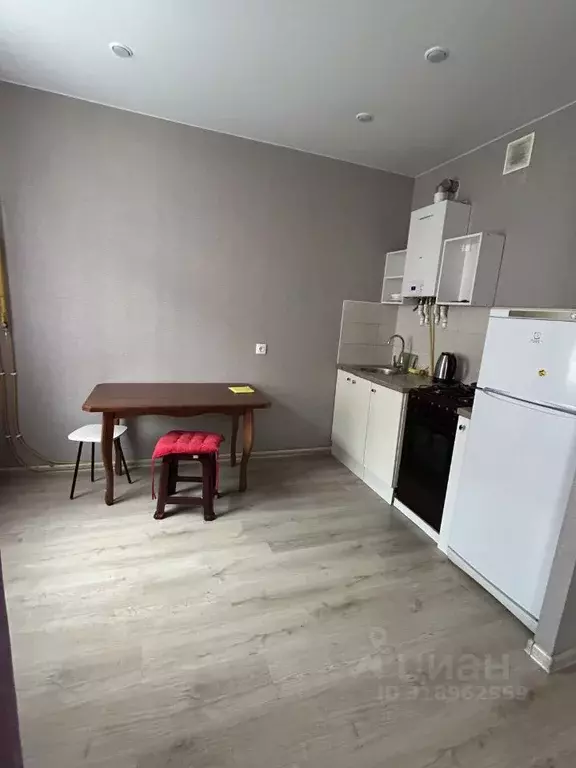 Студия Адыгея, Тахтамукайский район, Яблоновский пгт Шоссейная ул., ... - Фото 1