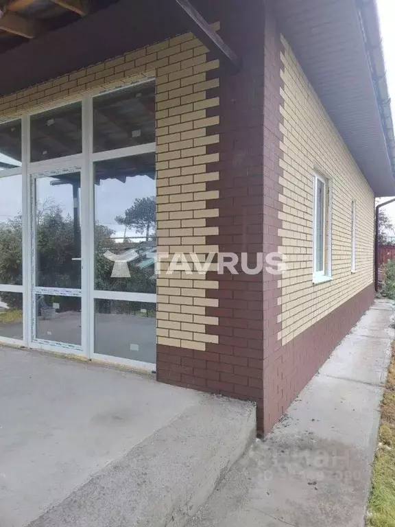 Дом в Крым, Бахчисарайский район, с. Вилино пер. Некрасова, 5 (115 м) - Фото 1