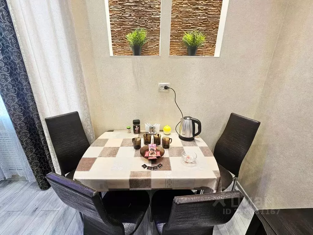 3-к кв. Новосибирская область, Новосибирск Омская ул., 89 (80.0 м) - Фото 2