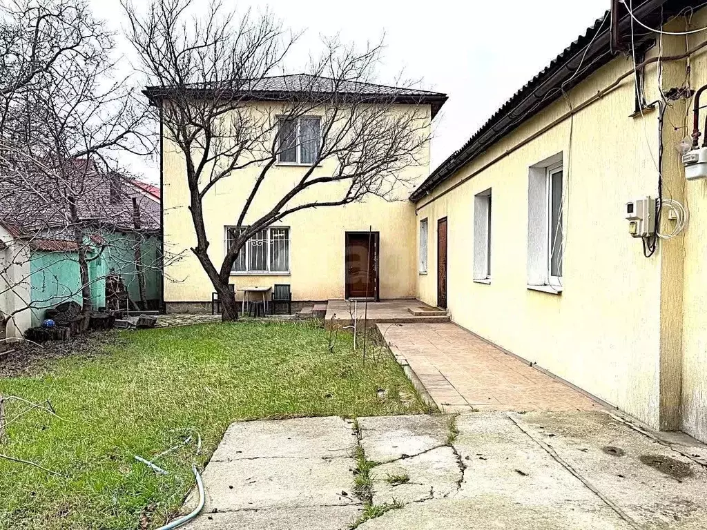 Дом в Крым, Симферополь ул. Комсомольская (113 м) - Фото 1