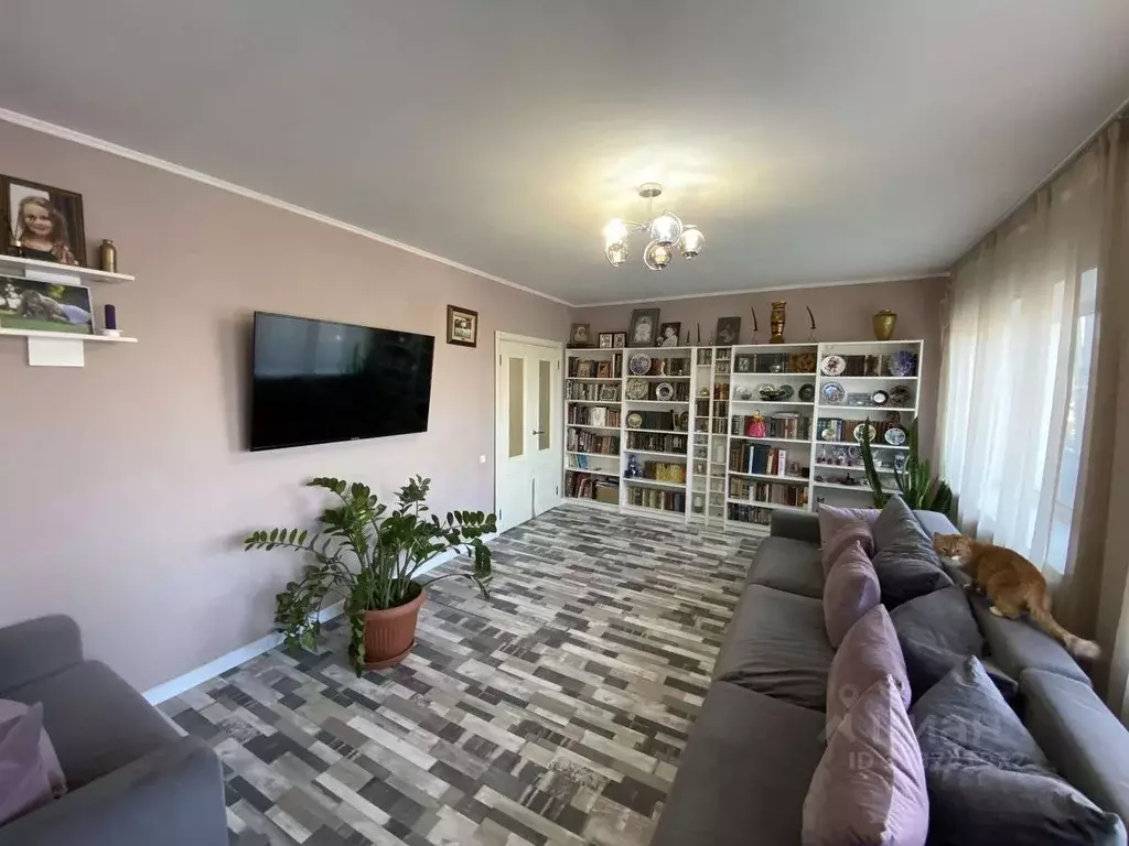 3-к кв. Астраханская область, Астрахань Эспланадная ул., 38 (75.8 м) - Фото 1