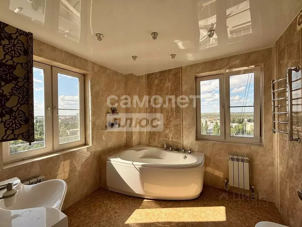 2-к кв. Липецкая область, Липецк ул. Зегеля, 21А (137.0 м) - Фото 1
