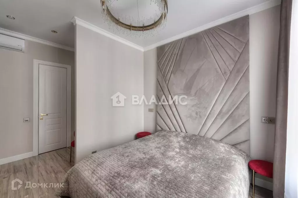 Продаётся 2-к квартира, 77 м - Фото 0