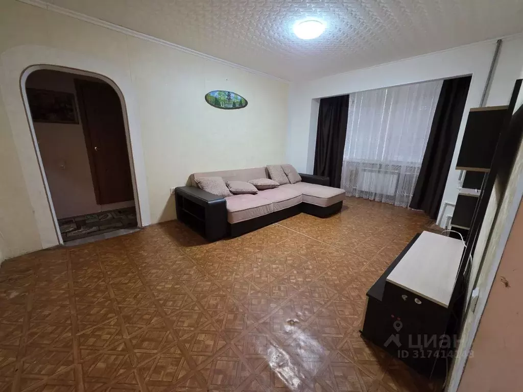 3-к кв. Ростовская область, Волгодонск ул. Черникова, 19 (65.0 м) - Фото 1