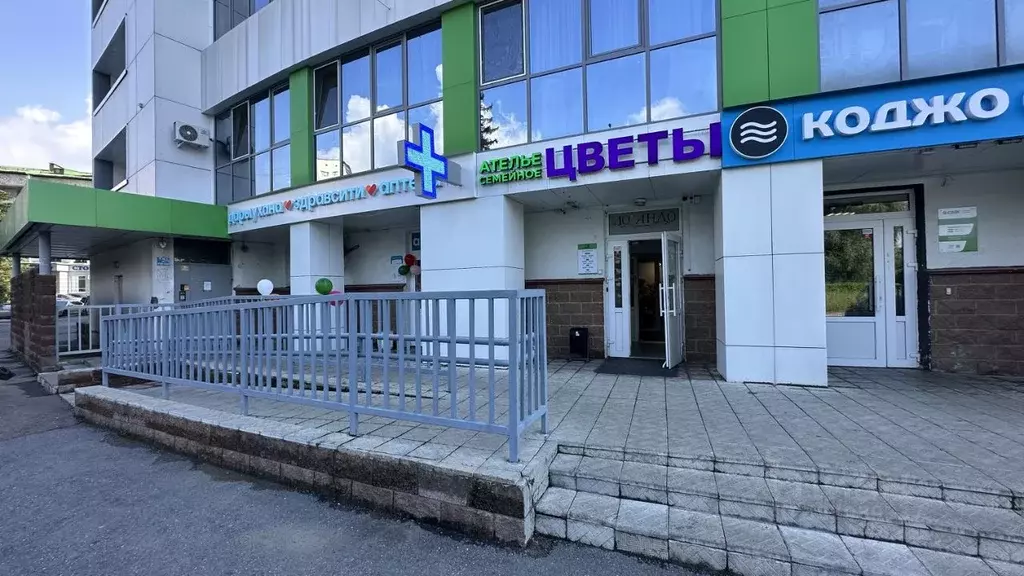 1-к кв. Башкортостан, Уфа ул. Комарова, 8 (40.0 м) - Фото 2