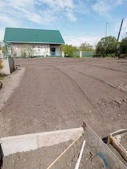 Дом в Белгородская область, Губкин Белгородская ул. (150 м) - Фото 1