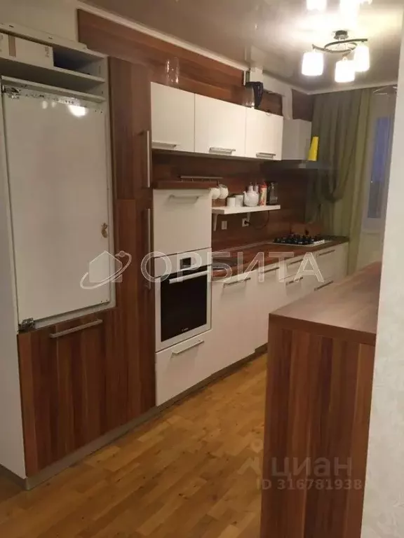 2-к кв. Тюменская область, Тюмень ул. Академика Сахарова, 36 (67.3 м) - Фото 1