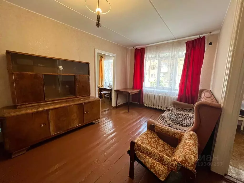 2-к кв. Удмуртия, Ижевск ул. Коммунаров, 204 (45.0 м) - Фото 0