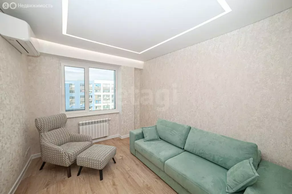 3-комнатная квартира: Севастополь, улица Токарева, 18Г (73.1 м) - Фото 2