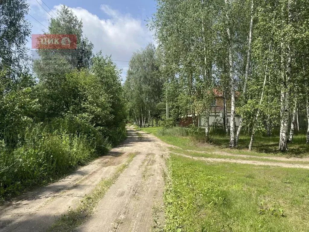 Участок в Рязанская область, Рязанский район, Дубровическое с/пос, с. ... - Фото 0