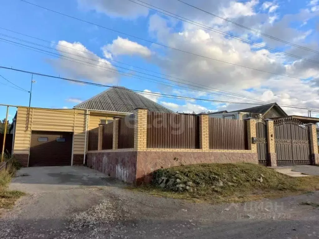 Дом в Свердловская область, Ревда ул. Маяковского, 36 (143 м) - Фото 2