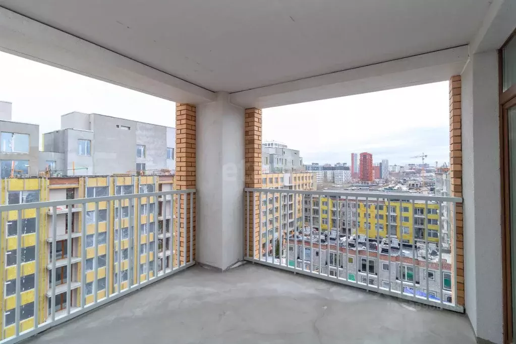 3-к кв. Тюменская область, Тюмень ул. Муравленко, 9к1 (88.4 м) - Фото 1