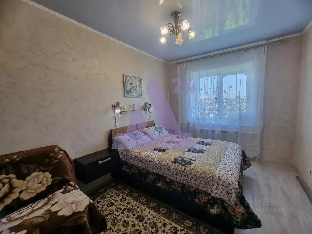 2-к кв. Алтайский край, Барнаул ул. Фурманова, 26А (68.8 м) - Фото 0